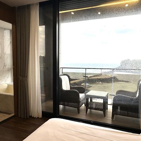Dyne Oceano Hotel Jeju Extérieur photo