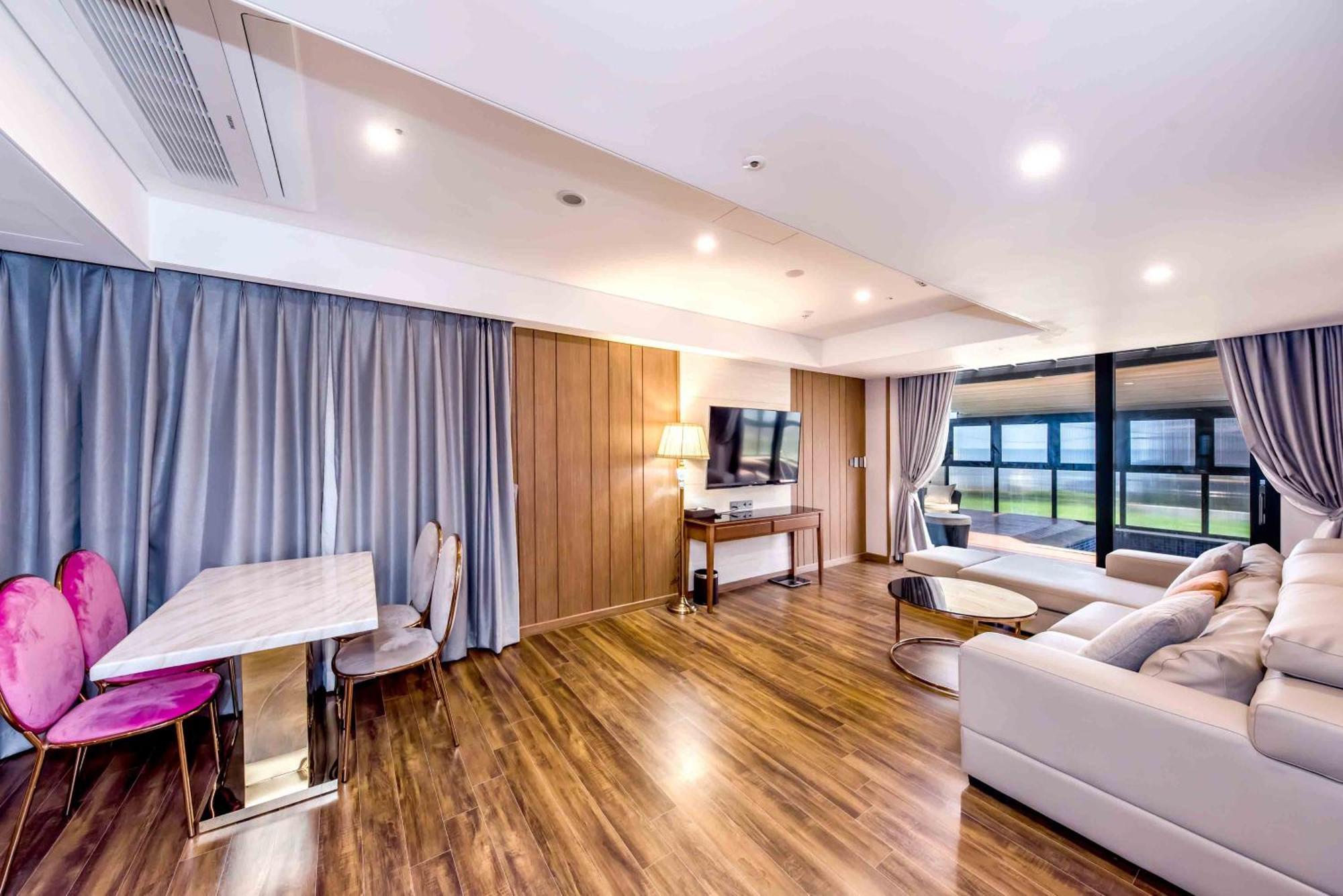 Dyne Oceano Hotel Jeju Extérieur photo